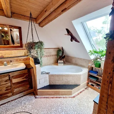 Gerendaház Wood & Stone 2